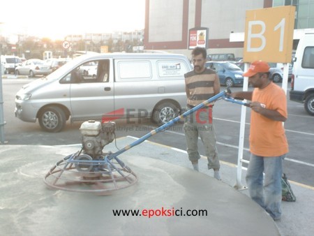 CarrefourSA – helikopter perdahlı saha betonu